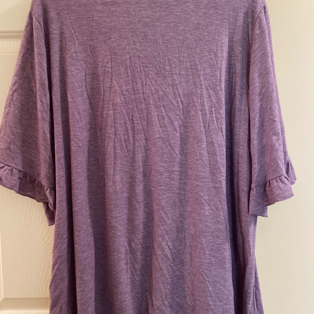 BloomChic Lavender Short Sleeve Top - Picture 3 of 3
